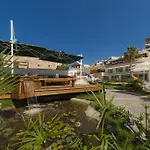 منتجع Bellazure