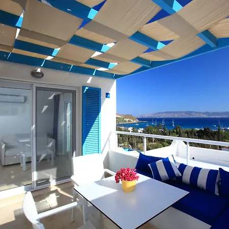 Bellazure 4* トゥルグトレイス