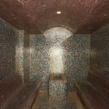 リゾート Bellazure 4*