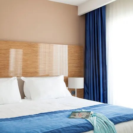 Bellazure トゥルグトレイス