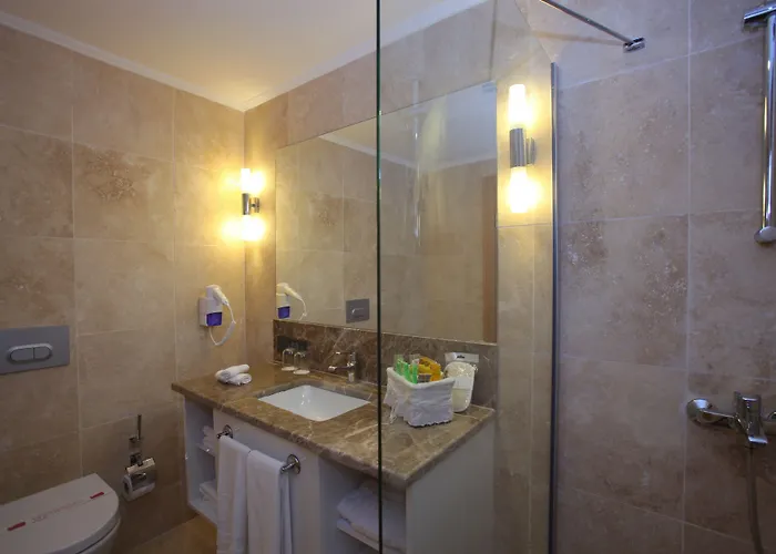 Курортный комплекс Bellazure 4*