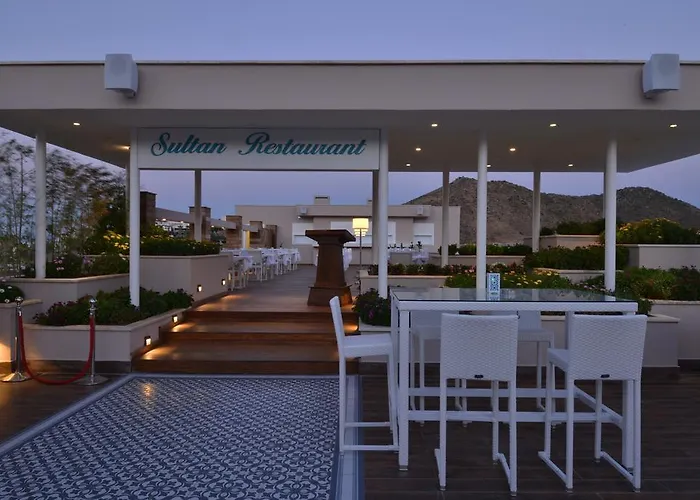 Bellazure Resort Turgutreis