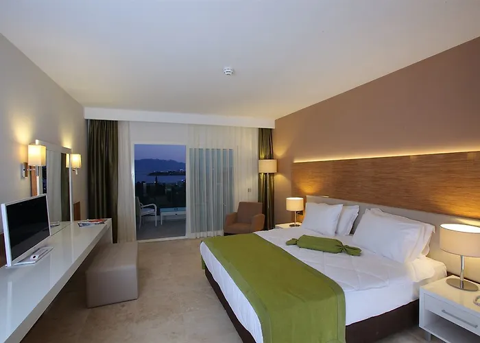 Bellazure Тургутрейс