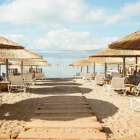 Bellazure 4* Тургутрейс
