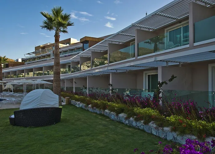 Bellazure Resort 4*